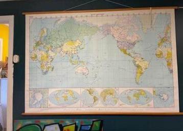 Antieke schoolplaat wereldkaart wereld 150 x 210 cm beschikbaar voor biedingen