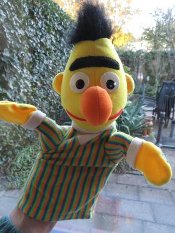 Sesamstraat Handpop Bert merk TYCO Jim Henson beschikbaar voor biedingen