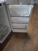 Bosch inbouw koelkast deur op deur systeem showroommodel, Zonder vriesvak, Minder dan 45 cm, Robert-Bosch-Platz 1, 70839 Gerlingen, Germany