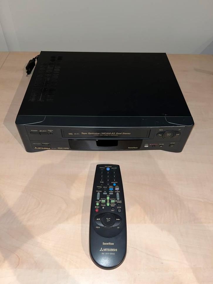 Mitsubishi Video Casette Recorder HS-551V(E), Audio, Tv en Foto, Videospelers, Gebruikt, VHS-speler of -recorder, Ophalen of Verzenden