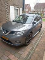 Nissan X-Trail 1.6 Dig-t 163pk 7pl. 2015 Grijs 7 persoons, Voorwielaandrijving, 1618 cc, 1800 kg, Zwart