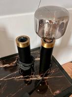 2x Tafellamp / Nachtkastje lamp. Zwart met brons., Huis en Inrichting, Lampen | Tafellampen, Ophalen, Zo goed als nieuw, Chique / modern