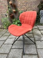 Zuiver OMG eetkamerstoel, Huis en Inrichting, Stoelen, Ophalen, Zo goed als nieuw, Rood, Eén