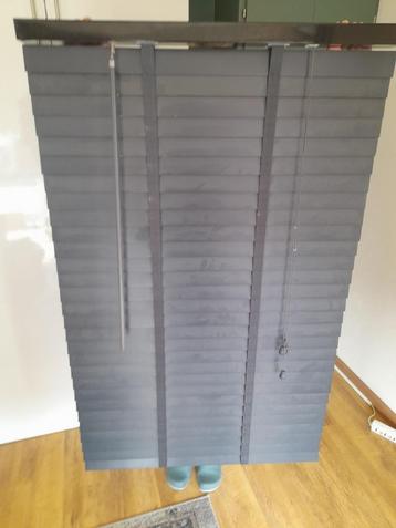 houten luxaflex, zwart  beschikbaar voor biedingen