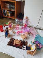 Barbie,s met barbie meubels, Ophalen, Zo goed als nieuw, Barbie
