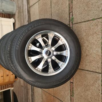4 x 18 inch velgen voor Jeep beschikbaar voor biedingen