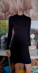 Leuke zwarte jurk van About You maat S, Maat 38/40 (M), Zwart, Ophalen of Verzenden, Gedragen