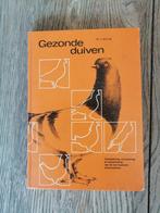11 Boeken over Postduiven, Geslacht onbekend, Postduif