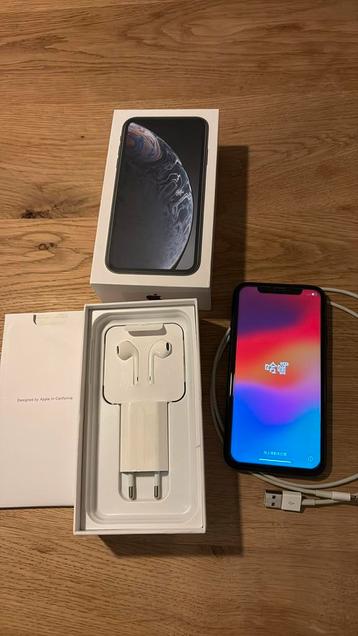 iPhone XR 64GB Zwart - Incl. Oplader & EarPods beschikbaar voor biedingen
