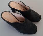 Zwart suede muiltjes van Unisa maat 38, Ophalen, Zwart, Sandalen of Muiltjes, Zo goed als nieuw
