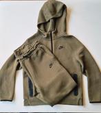Nike Tech Fleece Trainingspak groen maat 158-170, Kleding | Heren, Nike, Overige maten, Ophalen of Verzenden, Zo goed als nieuw