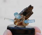 AQUAMARIJN cluster met TOERMALIJN en SIDERIET uit Erongo in, Verzamelen, Mineralen en Fossielen, Ophalen of Verzenden, Mineraal