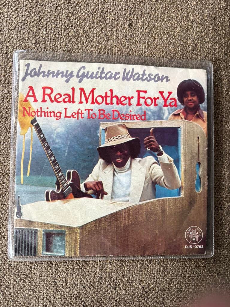 Johnny Guitar Watson - a Real mother for Ya, Ophalen of Verzenden, Gebruikt, 7 inch, Pop