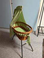 Rieten poppenbedje, Kinderen en Baby's, Speelgoed | Poppen, Ophalen, Zo goed als nieuw, Babypop