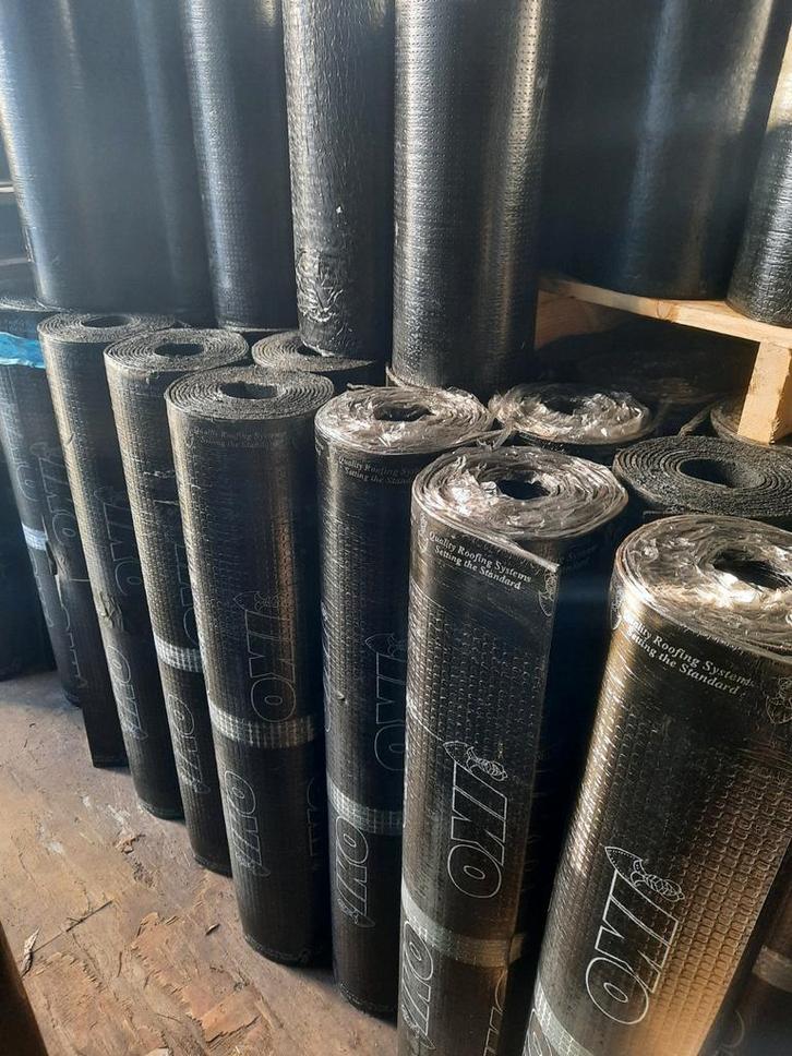 Dakbedekking ,  dakleer , onderlaag loden opvoeren,  trim., Doe-het-zelf en Verbouw, Dakpannen en Dakbedekking, Zo goed als nieuw