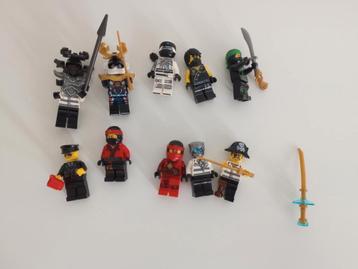 Lego Ninjago poppetjes  beschikbaar voor biedingen