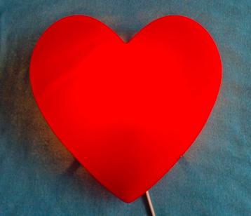 Wandlamp 'hart' ikea beschikbaar voor biedingen