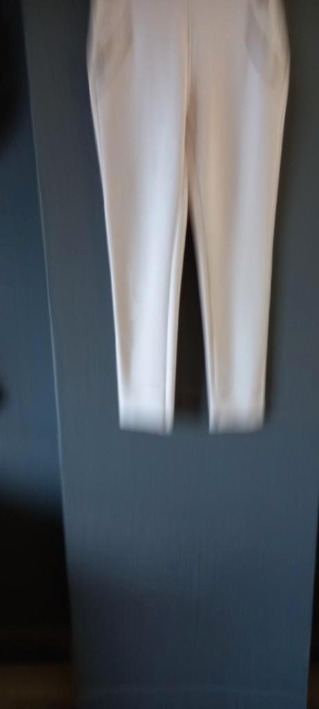 Yu & Me stretch broek maat XL     Nieuw, Kleding | Dames, Broeken en Pantalons, Zo goed als nieuw, Maat 46/48 (XL) of groter, Wit