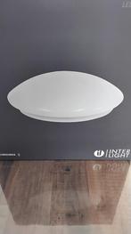 Een nieuwe led plafonnière met sensor, Ophalen of Verzenden, Nieuw