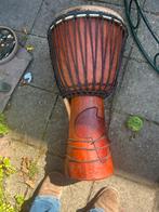 Afrikaanse Djembé met scheur in vel, Muziek en Instrumenten, Percussie, Ophalen, Gebruikt, Trommel