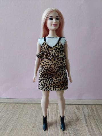 Barbie Fashionistas #109 2018 beschikbaar voor biedingen