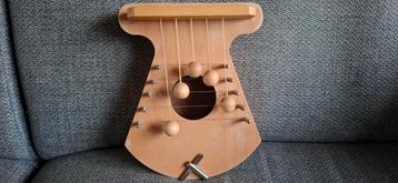 Deur harp  (hout.) beschikbaar voor biedingen