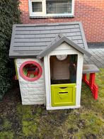 Smoby speelhuis met keuken en picknickbank, Ophalen, Gebruikt, Kunststof