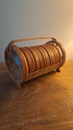 Vintage Rotan Onderzetters met Houder, Huis en Inrichting, Woonaccessoires | Onderzetters, Ophalen of Verzenden, Gebruikt, Glas of Kopje