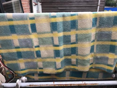 Vintage DIDAS zuiver dikke wollen deken ., Huis en Inrichting, Woonaccessoires | Plaids en Woondekens, Zo goed als nieuw, Ophalen of Verzenden