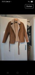 Mooie bruine jas, maat M, Ophalen of Verzenden, Zo goed als nieuw, Maat 38/40 (M), Bruin