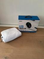 Beamer full HD +  groot projector screen, Audio, Tv en Foto, Beamers, Ophalen of Verzenden, Zo goed als nieuw, LED