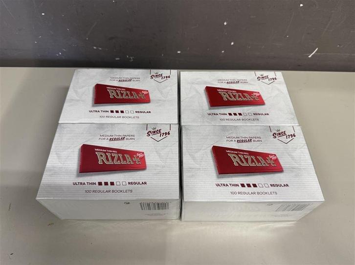 Vloeipapier - Rizla Red Rolling Paper Cigarette Papers 100 b, Verzamelen, Rookartikelen, Aanstekers en Luciferdoosjes, Nieuw, Sigarenbandjes