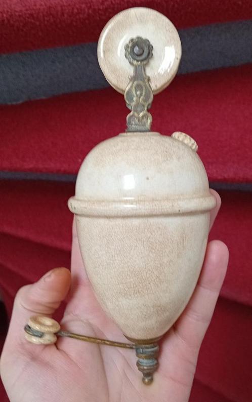 Tegengewicht stijgt en daalt porselein, Antiek en Kunst, Antiek | Lampen, Ophalen of Verzenden