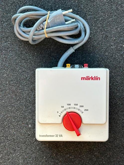 Märklin HO transformator 32VA, Hobby en Vrije tijd, Modeltreinen | H0, Gebruikt, Transformator of Voeding, Wisselstroom, Märklin
