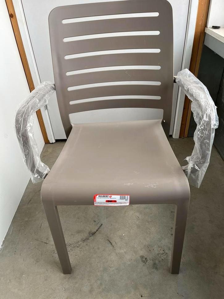 Allibert Charlotte Country Tuinstoel cappuchino nieuw, Huis en Inrichting, Stoelen, Nieuw, Eén, Kunststof, Overige kleuren, Ophalen of Verzenden