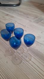 Blauwe antieke likeur glaasjes Set van 5, Antiek en Kunst, Antiek | Glas en Kristal, Ophalen