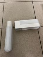 2 Lumiance spatwaterdichte wandlampen, Huis en Inrichting, Ophalen of Verzenden, Zo goed als nieuw, Kunststof