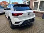 Volkswagen T-Roc 1.5 TSI Sport DSG|TRHK/BEATS/ACC/NAVI/CARPL, Te koop, Geïmporteerd, 5 stoelen, Benzine