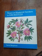 Rozen en bloeiende heesters in kruissteek - Handwerkboek, Ophalen of Verzenden