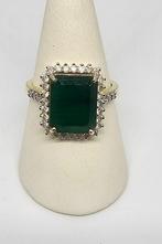 Prachtige gouden ring met groot smaragd NIEUW, Sieraden, Tassen en Uiterlijk, Ringen, Nieuw, Ophalen of Verzenden, 17 tot 18, Met edelsteen