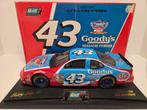 Revell Nascar Chevrolet Monte Carlo Hamilton "Goodys", Hobby en Vrije tijd, Modelauto's | 1:18, ., Revell, Ophalen of Verzenden