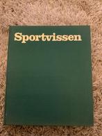 Sportvissen: Alles over viswater in Europa, Ophalen of Verzenden, Gelezen, Watersport en Hengelsport