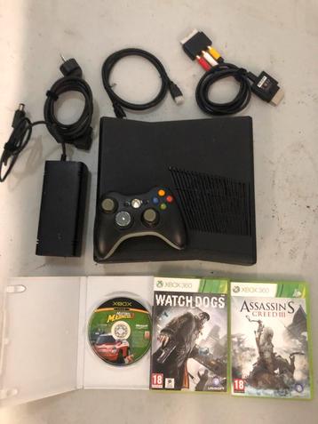 Xbox 360 met games en controller beschikbaar voor biedingen