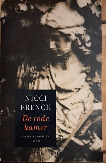 Boek: De Rode Kamer - Nicci French beschikbaar voor biedingen