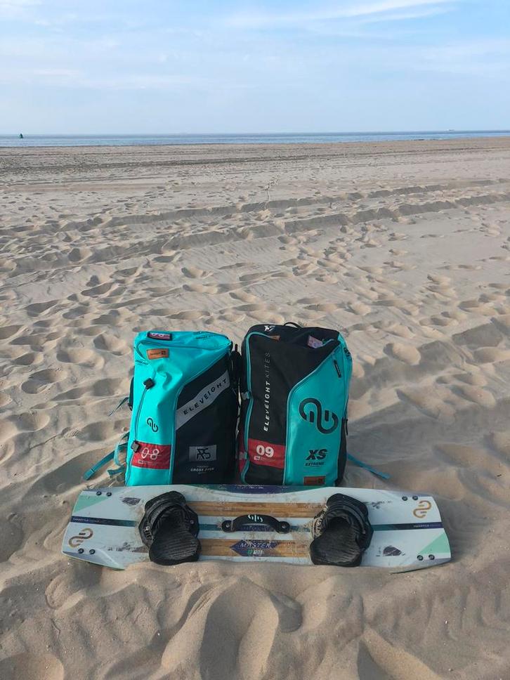Eleveight XS 9m en RS 8m met bar en Eleveight Master S, Watersport en Boten, Kitesurfen, Zo goed als nieuw, Kitesurf-set, 9 m²