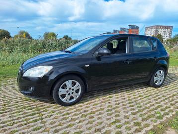 Kia (Pro) Cee d 1.6 Cvvt 2007 Zwart beschikbaar voor biedingen