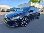 Volkswagen Golf 1.4 TSI Highline CLIMA/NAVI/CRUISE/PANO!, Voorwielaandrijving, Euro 5, Gebruikt, Handgeschakeld