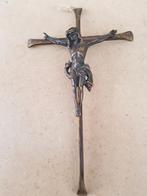 antieke sierlijke kruis met christus brons, Ophalen of Verzenden, Brons