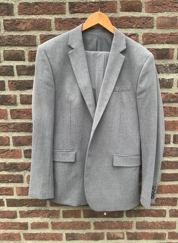 WE Fashion / Compleet pak / Maat 52 beschikbaar voor biedingen