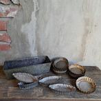 Oud brocante Frans bewerkt cakeblik bakvormpje *Etage3*, Huis en Inrichting, Woonaccessoires | Overige, Ophalen of Verzenden, Gebruikt